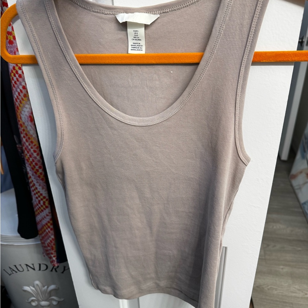 H&M ribbed tank top size small